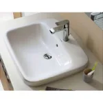 ⁦حوض ديوراستايل DuraStyle يثبت على سطح أفقي اللون أبيض مقاس 56 سم من ديورافيت⁩ - الصورة ⁦2⁩